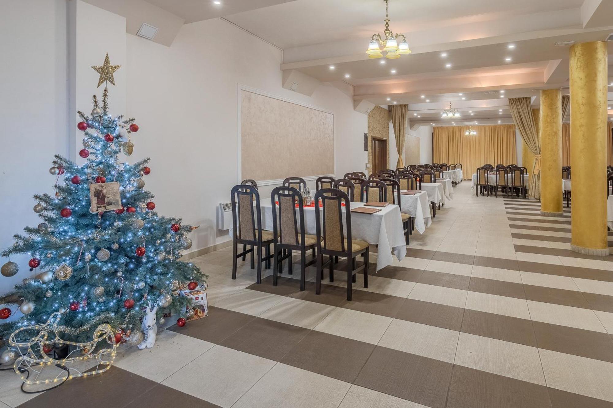 Pensiunea Popasul Ursilor Chiscau Buitenkant foto